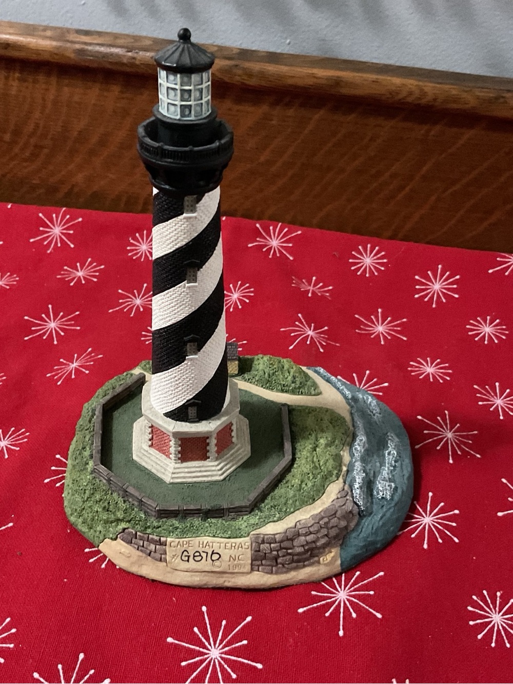 1994 Harbor Lights Cape Hatteras Lighthouse